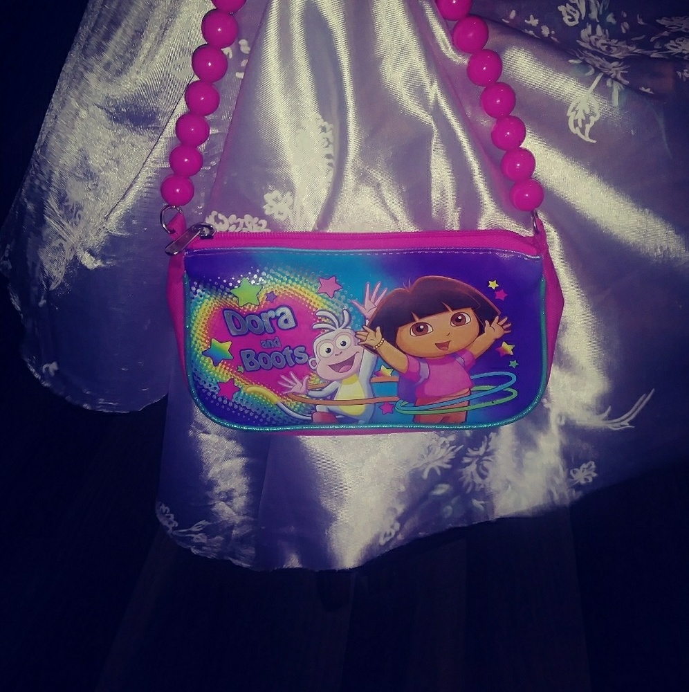 Dora purse